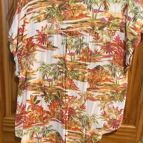 Rose & Olive Women's Button Down Shirt Red Orange Green - Picture 6 of 6